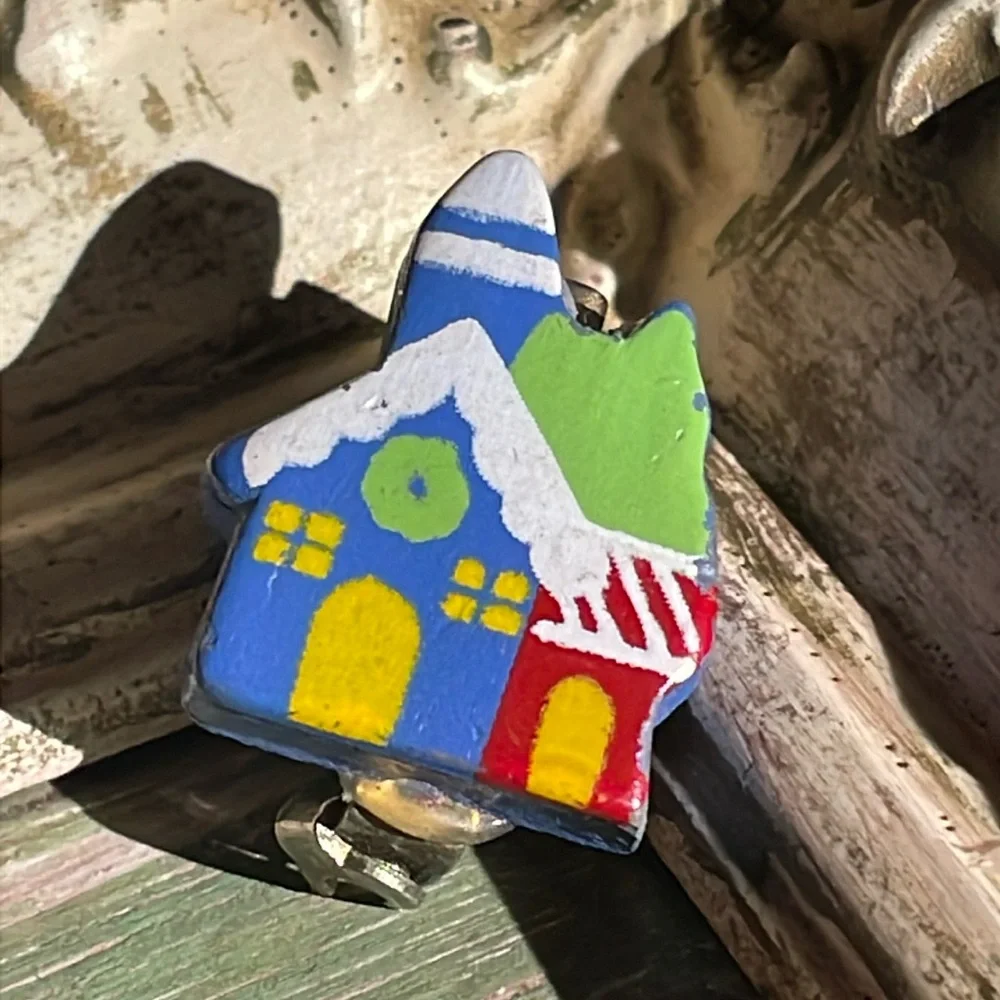 Small colorful house brooch